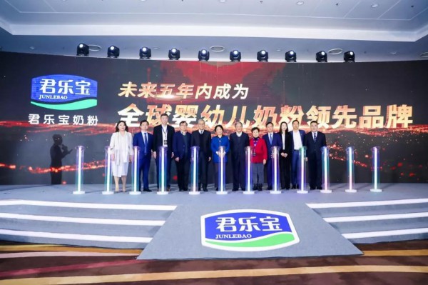 奶粉復(fù)購率96%,2019年銷售超億罐,獨立后的君樂寶要向世界證明自己! 奶粉復(fù)購率96%,2019年銷售超億罐,獨立后的君樂寶要向世界證明自己!