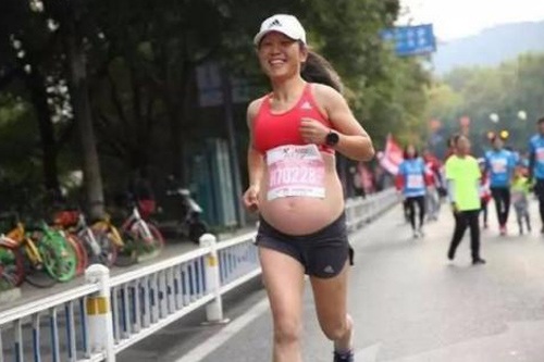 Ů�̎�����5�������R���� ��������\�ӣ�